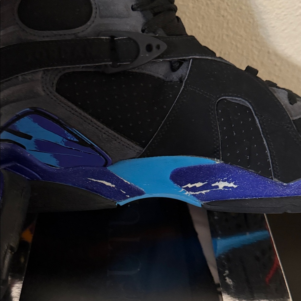 Men’s Jordan Retro 8 - Picture 7 of 10